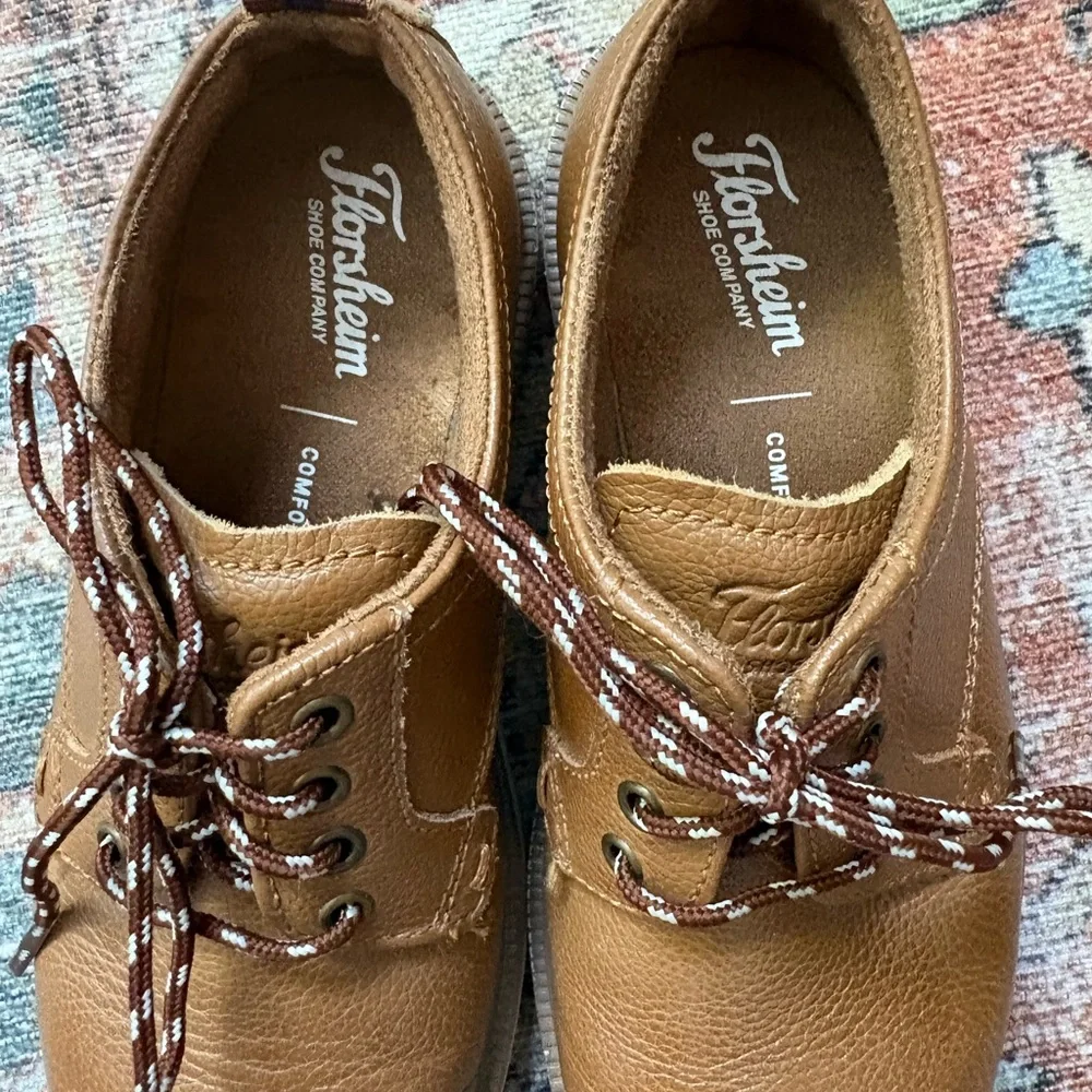 Florsheim Supacush Jr Plain Toe Oxford leather shoes in a cognac color